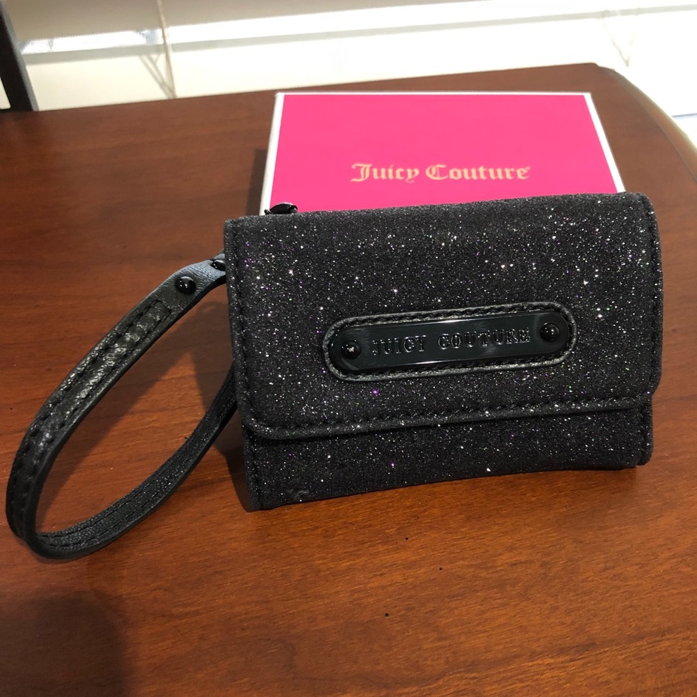 Juicy Couture Wristlet